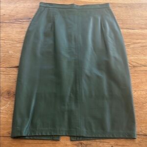AWESOME Vintage Green Leather Pencil Skirt 8
